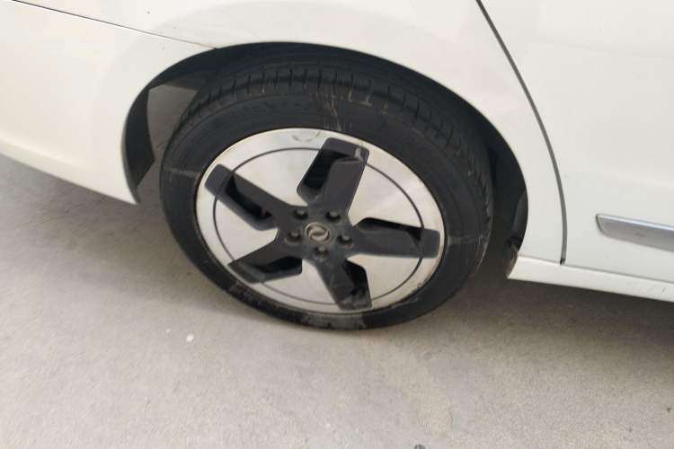 Used Dongfeng Aeolus E70 2021 Revised Version 3 500 Ultra-Comfort Edition
