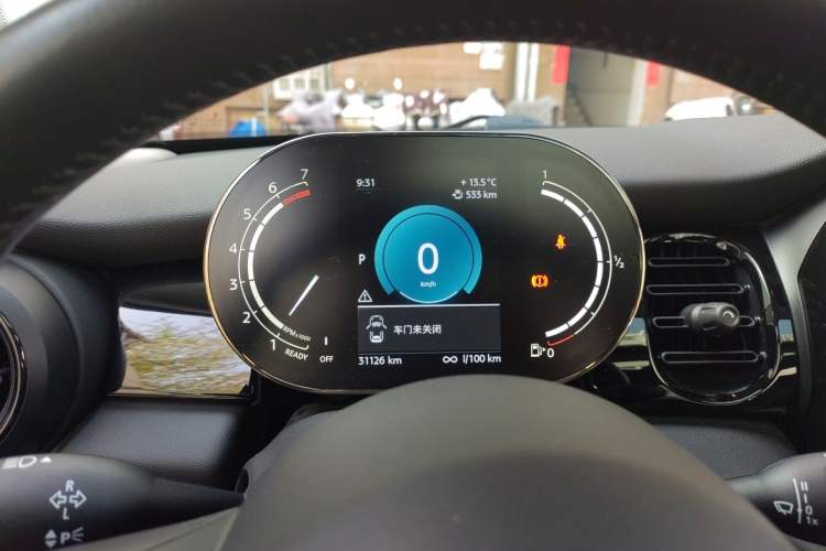 Used MINI 2022 1.5T COOPER Artist
