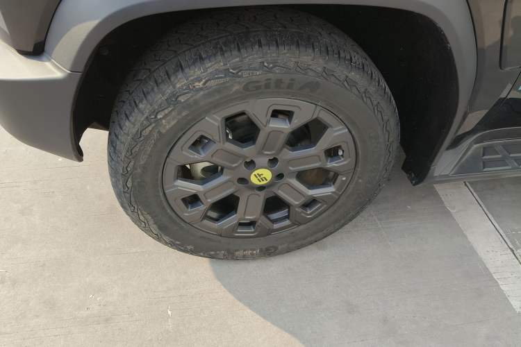 Used JETOUR Shanhai Traveler C-DM 2025 C-DM 206KM All-Wheel-Drive Wilderness Edition
