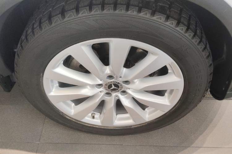 Used Mercedes-Benz GLC Coupe 2020 GLC 260 4MATIC Coupe SUV Exterior 4