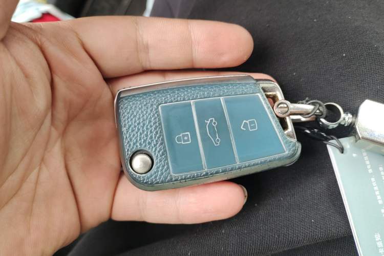 Used Volkswagen Sagitar 2022 280TSI DSG Excellence Edition Vehicle Key