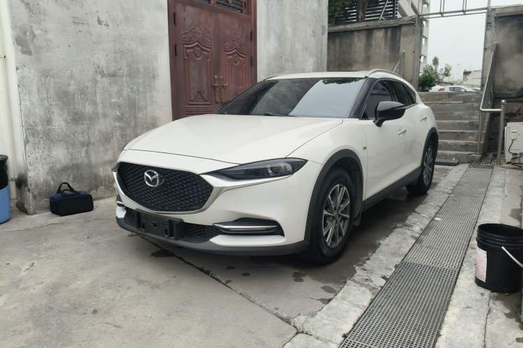 Used Mazda CX-4 2020 2.0L Automatic Two-Wheel Drive Blue Sky Dynamic Edition