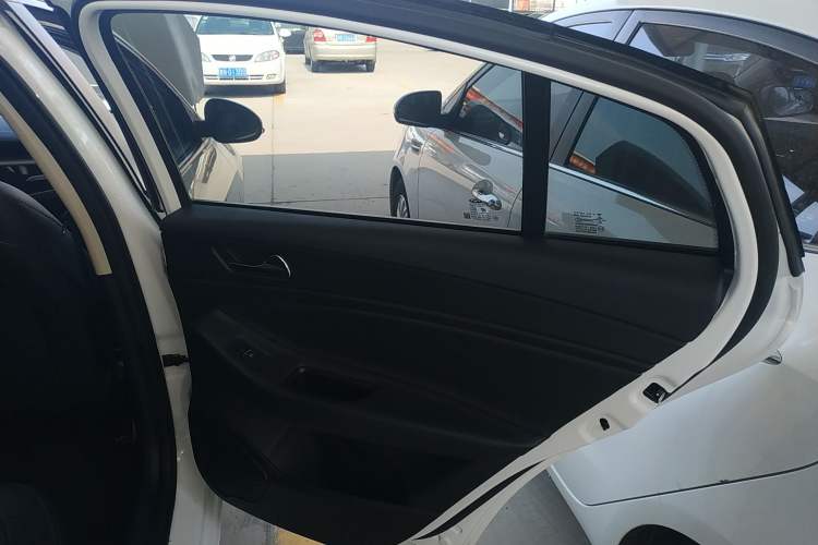 Used Chery Arrizo 5 2021 PRO 1.5L Manual Youth Edition