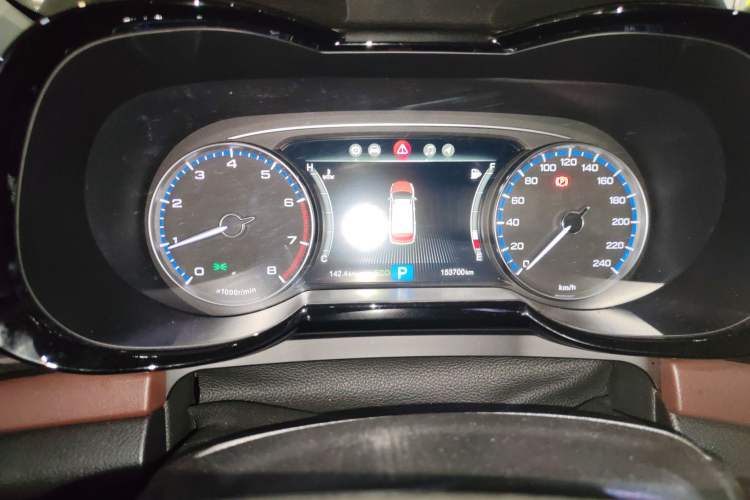 Used GAC Trumpchi GS8 2017 320T Four-Wheel Drive Luxury Smart Connectivity Version (7 Seats) Instrument Cluster