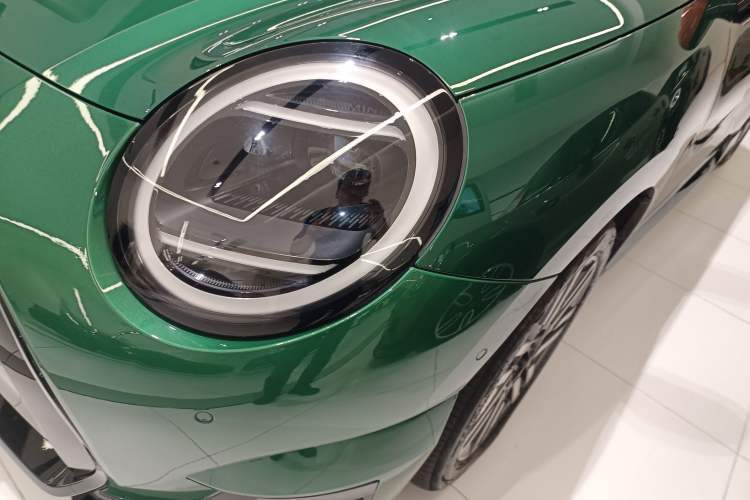 Used MINI Electric COOPER 2025 456km COOPER E Classic Style