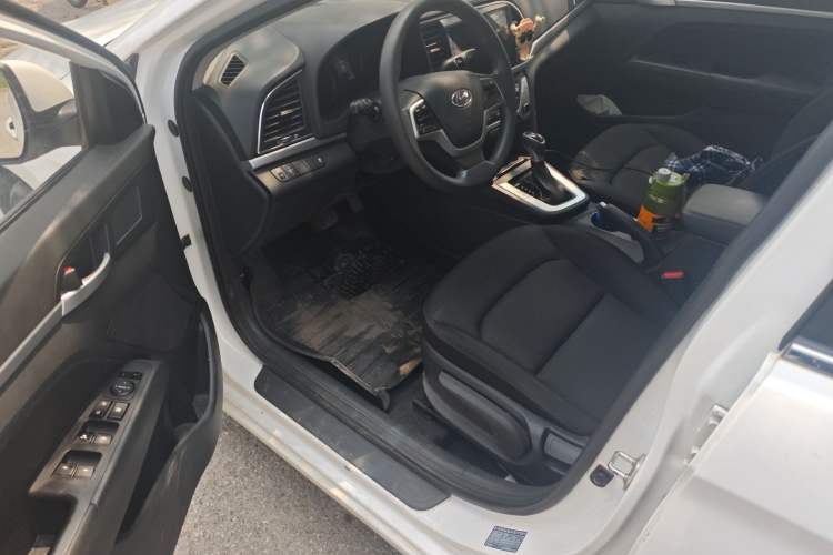 Used Hyundai Elantra (6th Generation / Lingdong) 2016 1.6L Automatic ZhiXuan – Elite Version Driver Seat