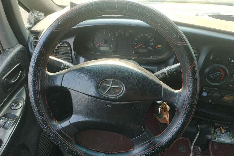 Used JAC Group Refine 2012 1.9T Shuttle Diesel Standard Model HFC4DB1-2C