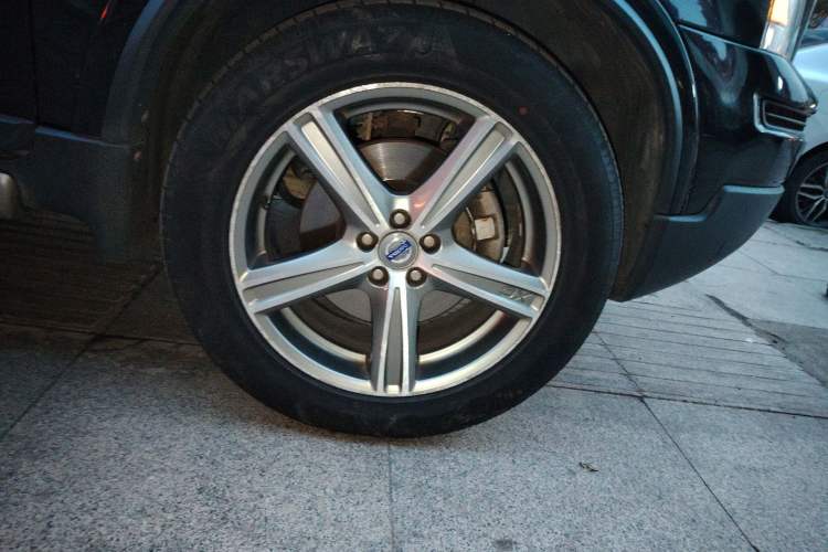 Used Volvo XC90 2010 2.5T AWD Sport Edition