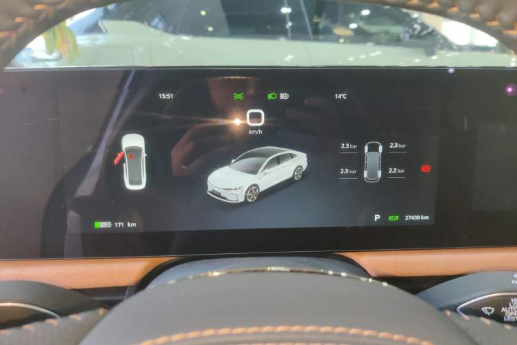 Used VOYAH PASSION 2023 Four-Wheel Drive Long-Range Version Instrument Cluster