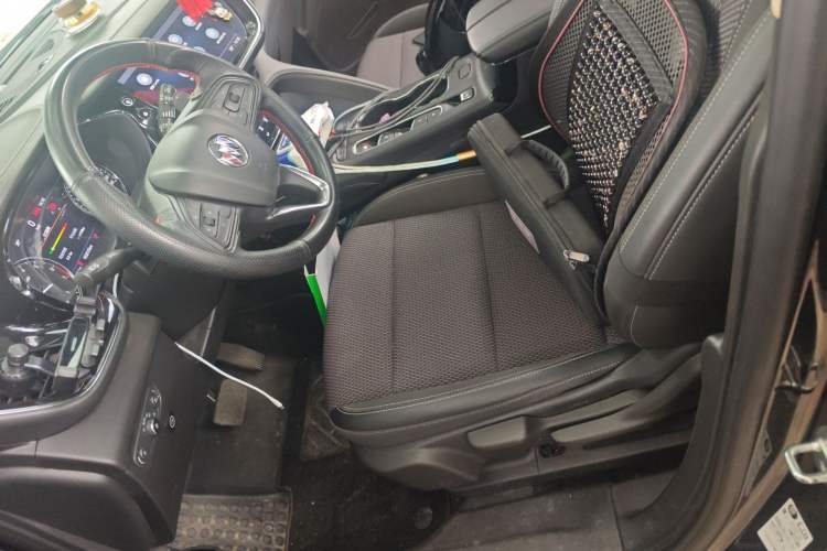 Used Buick Envision 2022 Encore S 552T Two-Wheel Drive Elite Model
