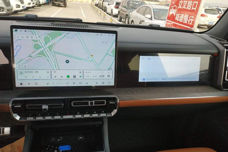 Used Brave warrior 917 2023 Range-Extended Base Model
