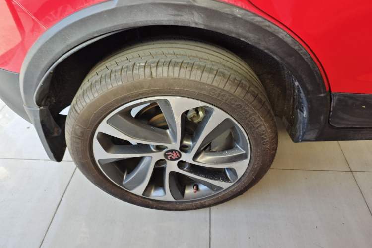 Used BYD Yuan 2016 1.5L Automatic Luxury Version
