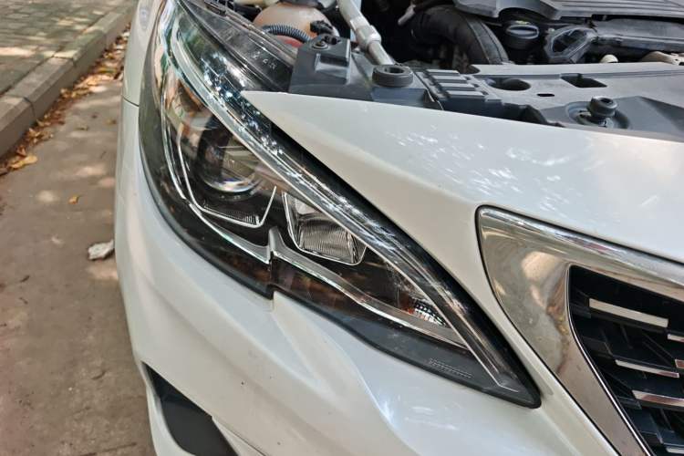 Used Peugeot 408 2019 230THP Automatic Luxury Edition China VI Standard
