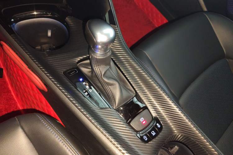 Used Toyota C-HR 2020 2.0L Luxury Edition
