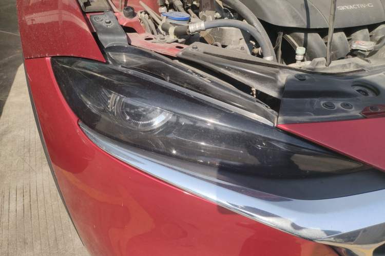 Used Mazda CX-4 2020 2.5L Automatic 2WD Sky-Drive Fun Edition
