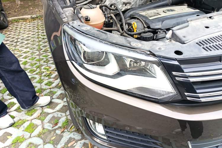 Used Volkswagen Tiguan 2016 300TSI Automatic Two-Wheel Drive Comfort Edition Right Front Headlight