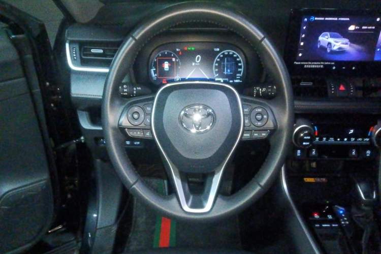 Used Toyota RAV4 2024 2.0L CVT Two-Wheel Drive Fashion Plus Edition Steering Wheel