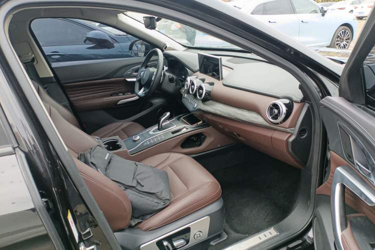 Used Wey VV7 2020 2.0T Flagship Edition
