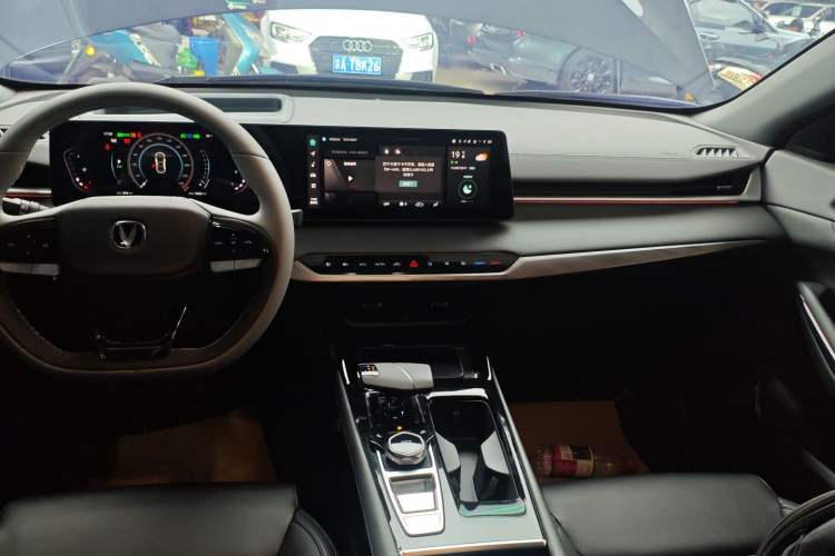 Used Changan Ruicheng PLUS 2023 1.5T DCT Navigation Edition
