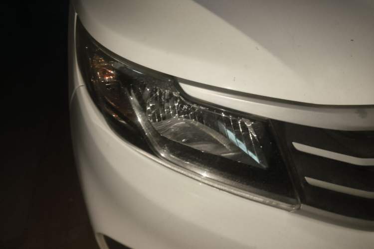 Used Jinbei F50 2017 1.6L Manual Economy Model
