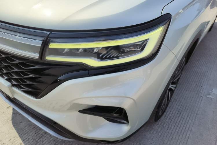 Used Roewe RX5 MAX 2021 Supreme Series 400TGI Automatic Luxury Cabin Edition