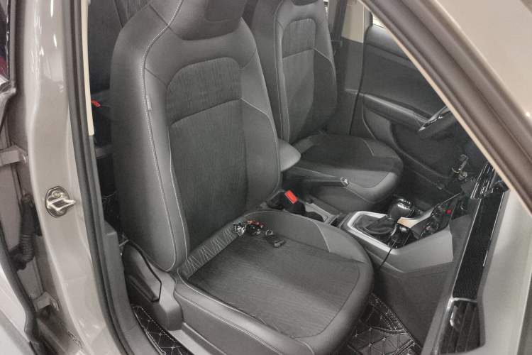 Used Volkswagen T-Cross 2020 280TSI DSG Comfort Edition Right Front Seat