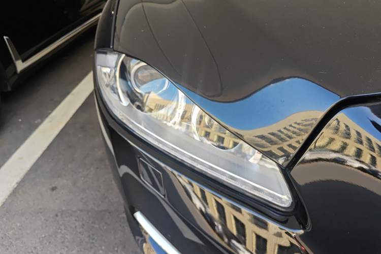 Used Jaguar XJ 2014 XJL 3.0 SC Two-Wheel-Drive Panoramic Business Edition