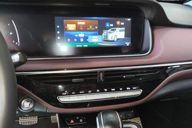 Used GAC Trumpchi M6 2023 PRO 270T DCT Luxury Edition
