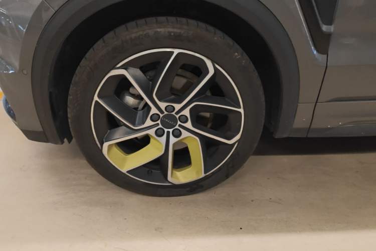 Used Lynk & Co 05 2022 2.0T Two-Wheel Drive Shine Halo
