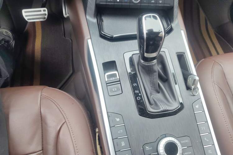 Used Wey VV7 2017 2.0T Flagship Model