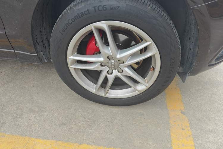 Used Audi Q5 2018 Collector's Edition 40 TFSI Technology Model