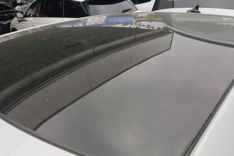 Used Volkswagen ID.UNYX 2024 Revised Ultra Long-Range Version Roof