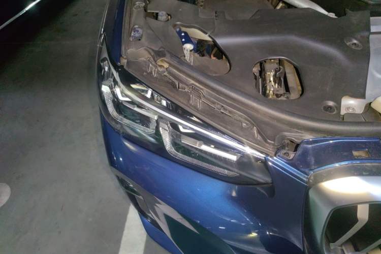 Used BMW X3 2022 xDrive30i Luxury Model M Night Sky Package Right Front Headlight