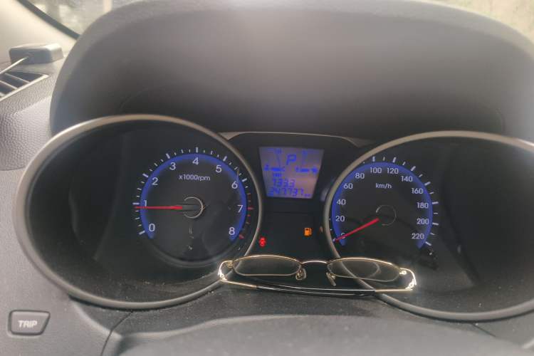 Used Hyundai ix35 2013 2.0L Automatic Two-Wheel Drive Smart GLS China IV Standard