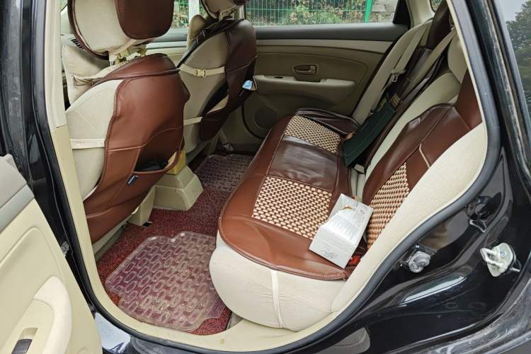 Used Nissan Sylphy 2016 Classic 1.6XE Automatic Comfort Edition Interior 4