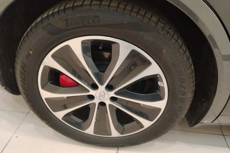 Used Hima Luxeed R7 2026 Model Range-Extending Ultra Exterior 5