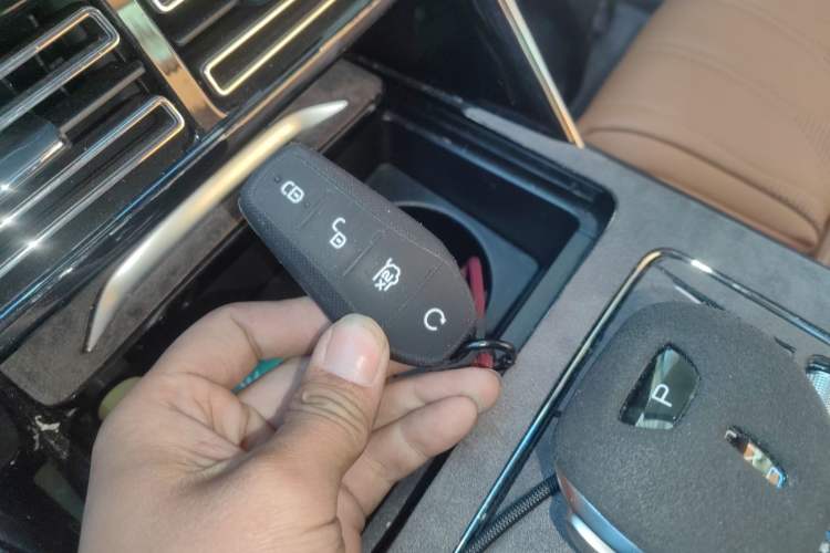 Used BYD Tang New Energy 2023 DM-i Champion Edition 112KM Prestige Model