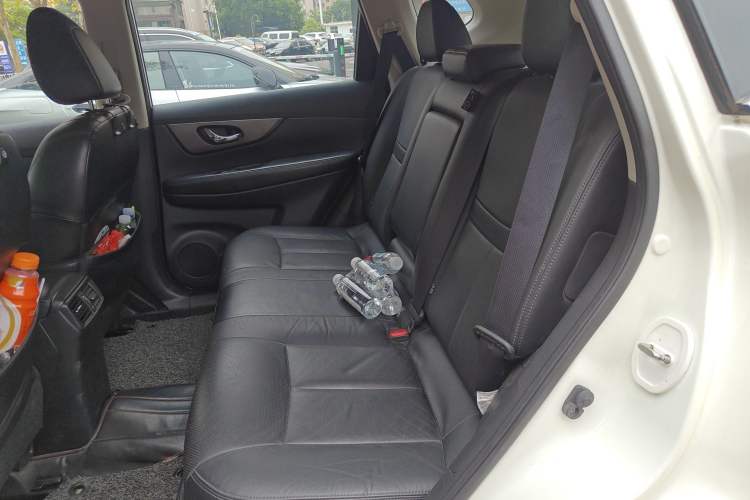 Used Nissan X-Trail 2014 2.0L CVT Comfort Edition 2WD