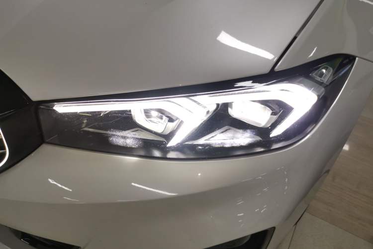 Used BMW i3 2022 eDrive 35 L Left Front Headlight