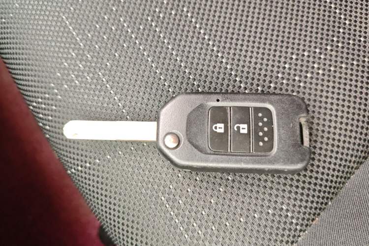 Used Honda Fit 2016 1.5L LX CVT Comfort Model Vehicle Key