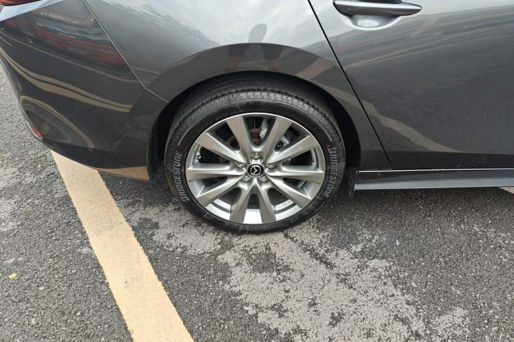 Used Mazda 3 Axela 2023 2.0L Automatic Zhiyao Edition Exterior 5