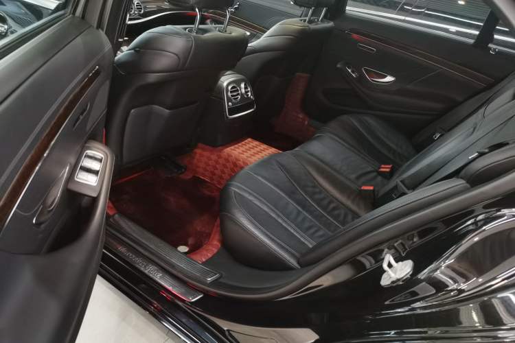 Used Mercedes-Benz S-Class 2016 S 320 L Business Model