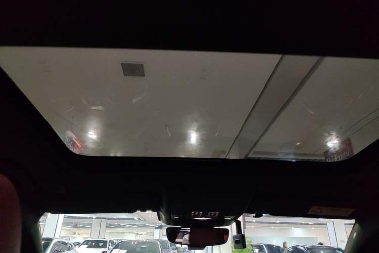 Used Jaguar XEL 2021 2.0T 250 PS R-DYNAMIC S Advanced Sport Edition Headliner