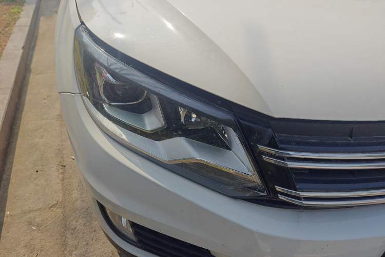 Used Volkswagen Tiguan L 2017 300TSI Automatic Two-Wheel Drive Silk Road Luxury Edition