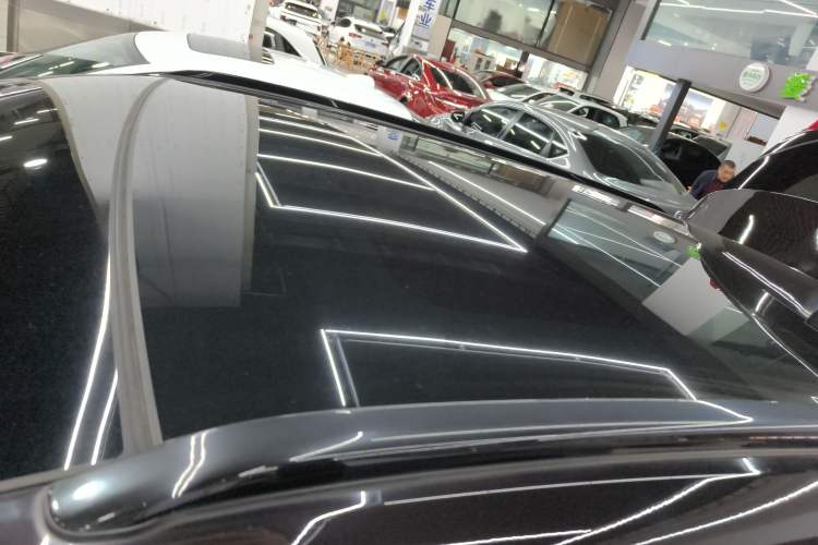 Used Wey VV5 2017 2.0T Ultra-Luxury Version
