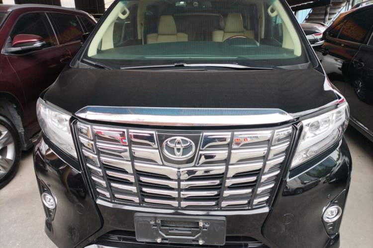 Used Toyota Alphard 2015 3.5L Luxury Edition