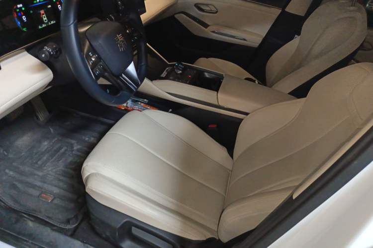 Used BYD Qin L 2024 DM-i 80KM Leading Model