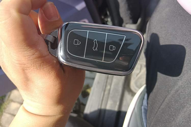 Used Chery QQ Little Ant 2022 Me 301km Romance Phosphate Lithium-Iron
