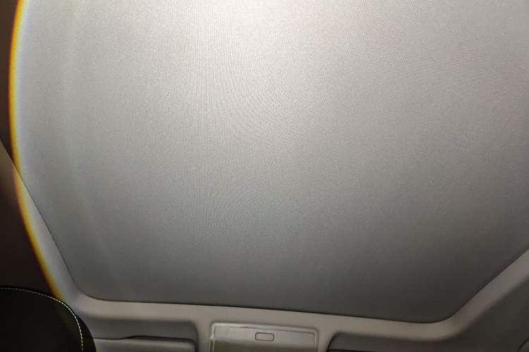 Used Volkswagen Tiguan L 2023 Facelifted 380TSI Automatic All-Wheel Drive R-Line Plus Version 7-Seater
