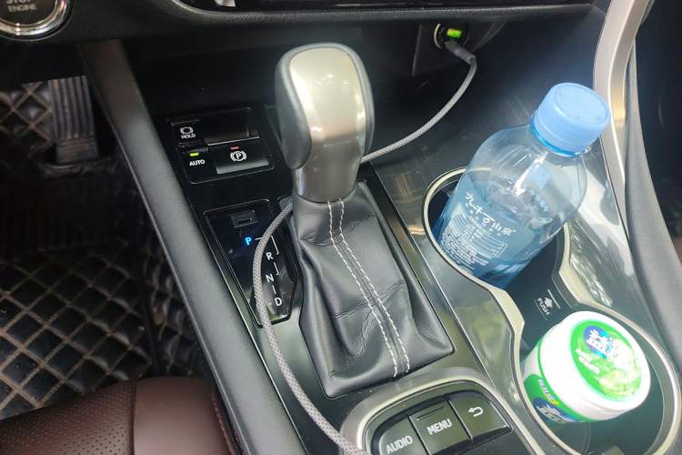 Used Lexus RX 2016 300 Two-Wheel Drive Elite Version China V Standard Gear Lever